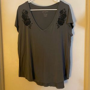 AEO soft & sexy t size large